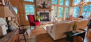 River Bend Escape by Leavetown Vacations - 0