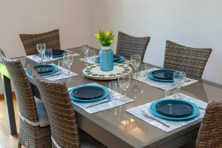Spacious Beach Condo with SeaViews - 3