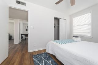 Be A Nomad - Coastal Calm, 2 Blocks from Beach - 2