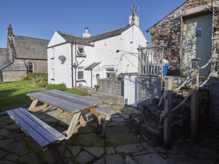 3 Bed in Gosforth SZ064 - 1