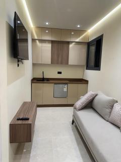 STUDIO HIGH LuX 01 - 1