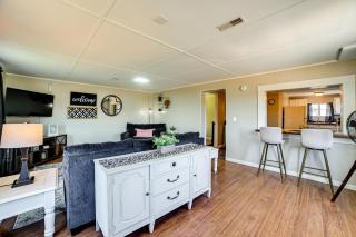 Private Dock and Slip Kentucky Lake Cottage! - - 2