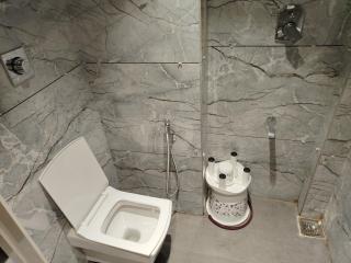 Hotel Airpoint - Ahmedabad - 3