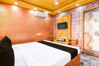 Hotel O Ananda Ashram - 1