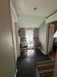 Heartwood Inn - Drumheller - 8