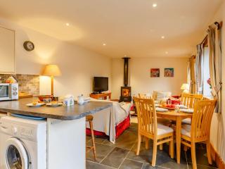 2 Bed in Hope Cove 90024 - 3