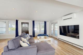 Salt Air Serenity - 6