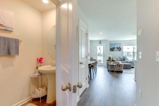 Modern Escape 2 Mi to Surfside Beach Fishing Pier - Myrtle Beach - 1