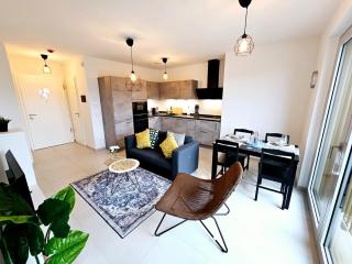 Cozy Apartment with Parking and Outdoor Space - Luxemburgo - 4