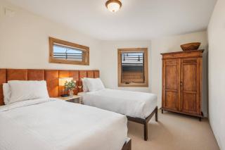 Shadow Mountain 10 - 6