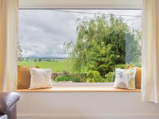 4 Bed in Penrith SZ606 - 8