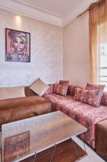 2BR Getaway Near and Seaside Promenade - Casablanca - 1