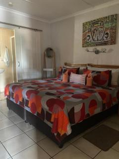 Acquila Guest House - 1