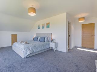 4 Bed in Appledore 91648 - 1