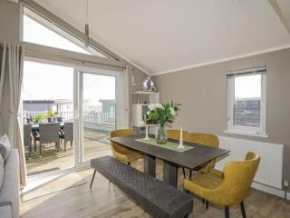 The Warren, Luxury Self Catering Chalet - Abersoch - 6