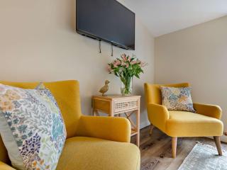 2 Bed in Barnstaple 5mls N 93023 - 2