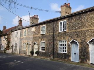 2 Bed in North Creake KT003 - 1