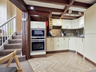 2 Bed in Buttermere SZ588 - Buttermere - 7