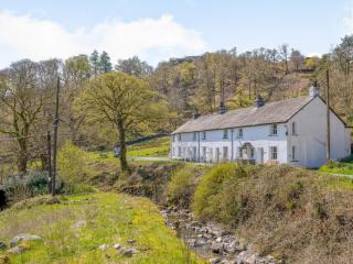 3 Bed in Borrowdale SZ234 - Rosthwaite - 0