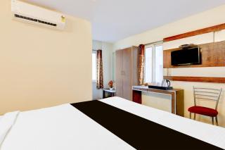 Super Townhouse Sankaramatam Road Near Diamond Park - 7