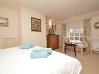 3 Bed in Uploders DC059 - Loders - 1