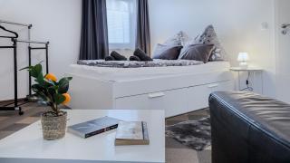 Kassel - Gemütliches DG Apartment in Fuldatal mit Parkplatz & Wlan - OneN8 - Fuldatal - 0