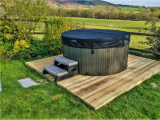 4 Bed in Llandovery 82440 - Llanfair-ar-y-bryn - 8