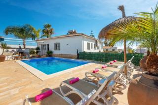 Villa El Olivar by Villa Plus - 9