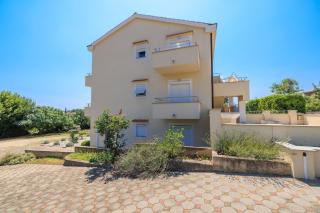 Apartments with parking spaces Krk - 24809 - Krk - 8