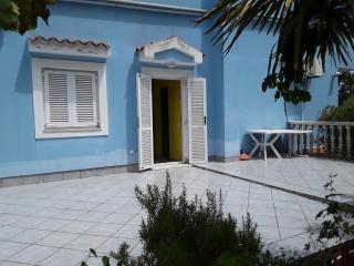 Apartments by the sea Cizici, Krk - 22430 - Dobrinj - 8