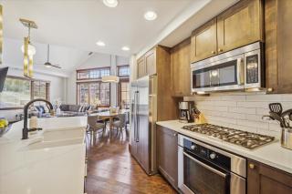 One Ski Hill Place 8424 condo - 5