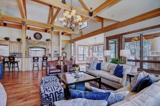 Mountain Majesty Manor - 5