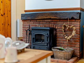 3 Bed in Aldborough 85528 - Thurgarton - 4