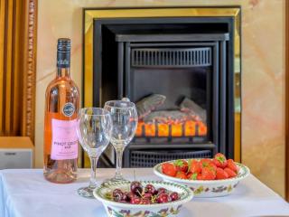 1 Bed in Brecon BN015 - 2