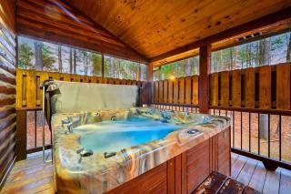 The Great Escape 4BR w Game Room - Hot Tub - Sleeps 14 - Broken Bow - 9