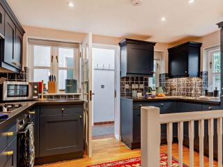 3 Bed in Weymouth 86474 - Chickerell - 4