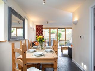 Curlew - Hemborough Post - 4