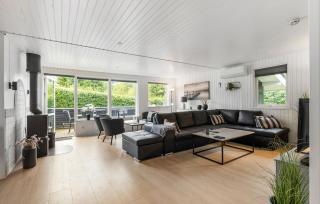 Cozy Home In Glesborg With Sauna - 8