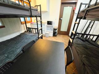 Give Home Guesthouse - 1