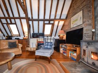 4 Bed in Cantref BN107 - Llanfrynach - 5