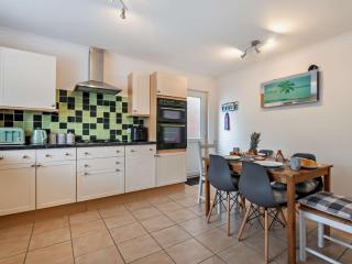 3 Bed in Shanklin 95205 - Shanklin - 6