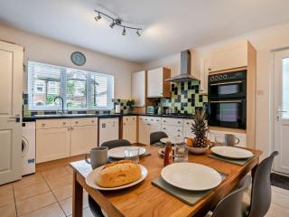 3 Bed in Shanklin 95205 - Shanklin - 5
