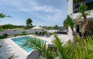 Stunning Home In Stinjan With Wifi - 1