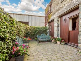 2 Bed in Barmouth 89394 - Dyffryn - 0