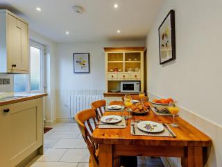 2 Bed in Ludlow 91422 - 3