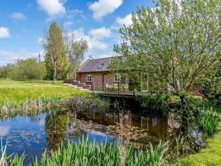 3 Bed in Chester 82909 - Ledsham - 0