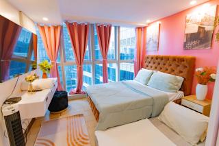 Modern 1BR in Uptown BGC - Manilla - 0