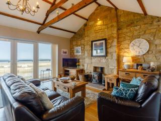 3 Bed in Seahouses CN057 - Seahouses - 0