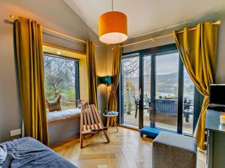 3 Bed in Pitlochry CA207 - 2