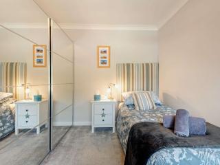 2 Bed in Poole 91757 - Poole - 3